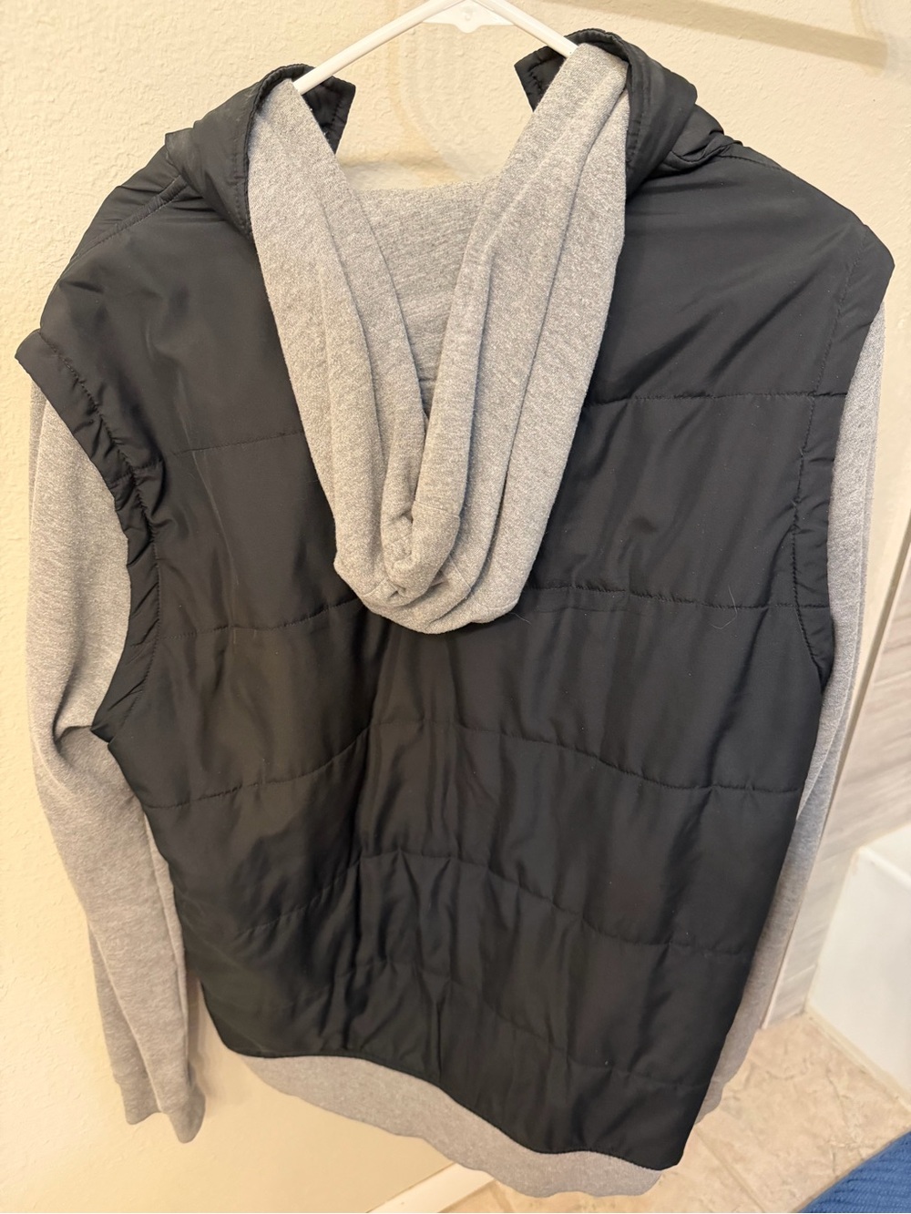 RVCA Jacket - Picture 2 of 4